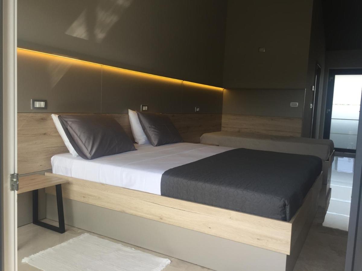 Rooms And Apartments Lisjak Koper Exterior foto